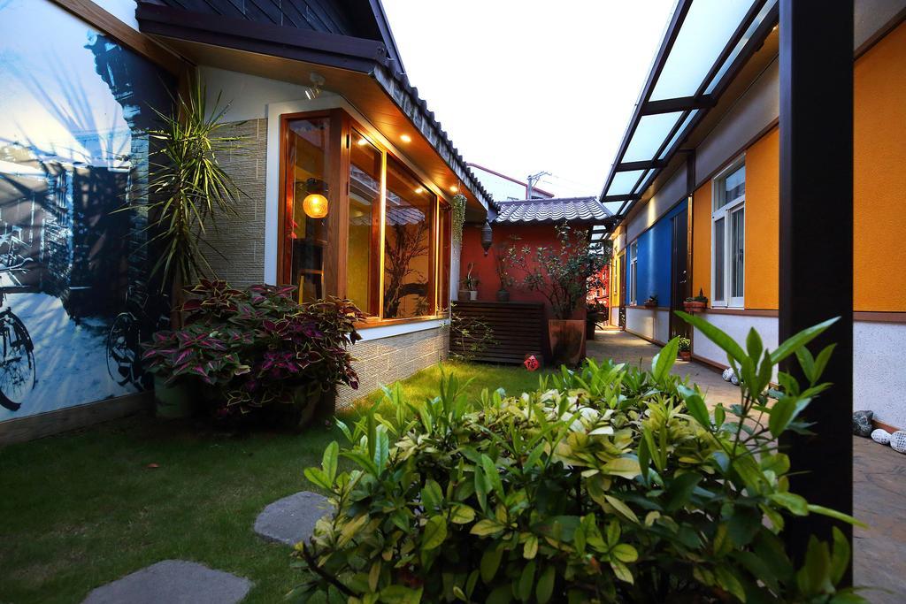 Jasmine Orange B&B Ji'an Exteriör bild